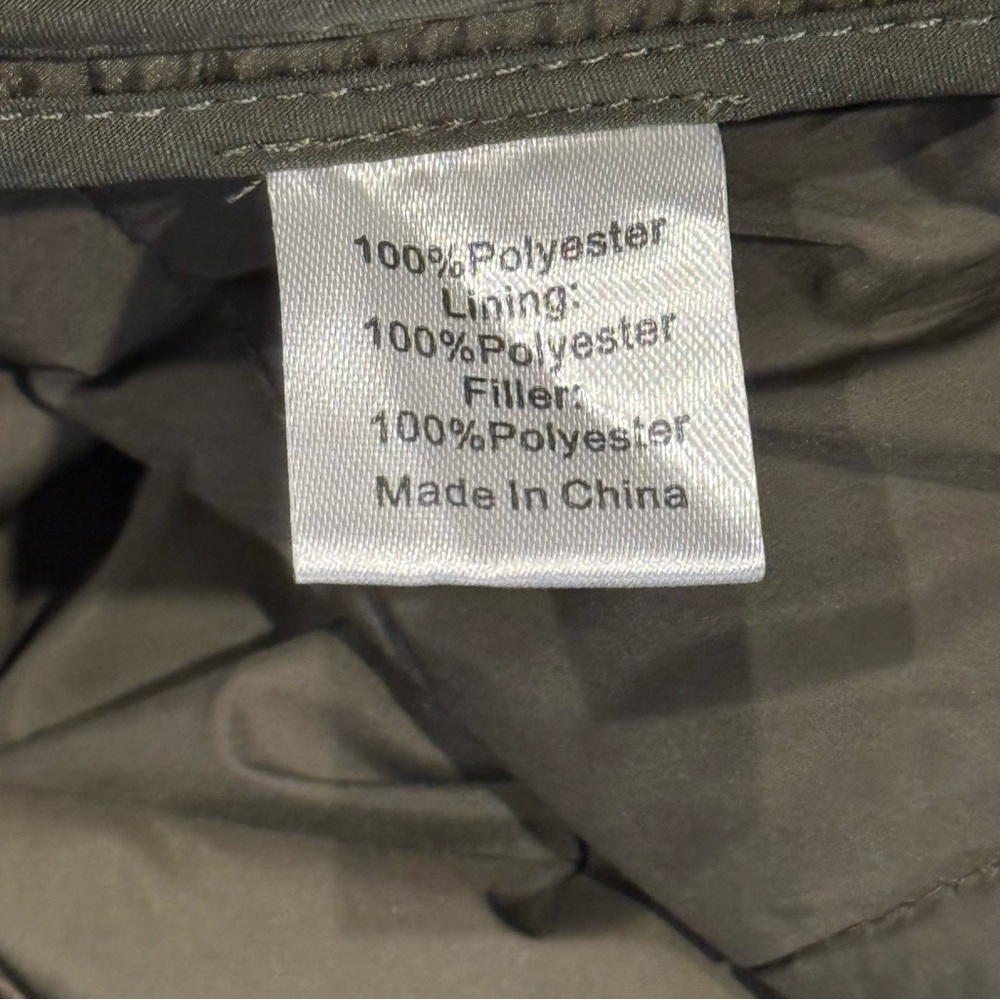 NWT Tuckernuck Olive Quilted Yates Jacket XS | Lightweight Puffer Coat - Picture 11 of 11